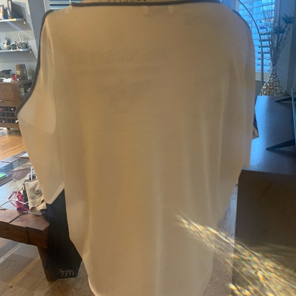 Zara blouse - Picture 5 of 5